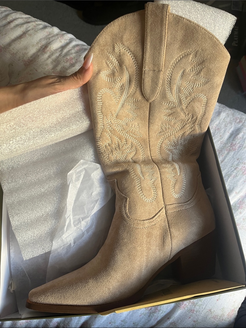 Suede Western Cowboy Boots in Light Beige